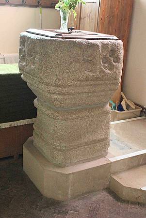 Littleham - The Font